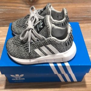 Adidas Swift Run Ortholite Sneakers